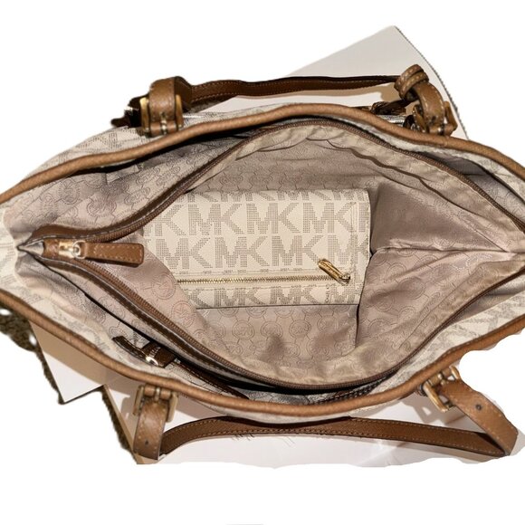 Mercer Large Logo Accordion Tote Bag with wallet set - Picture 3 of 7